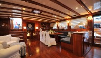 Queen of Datca - Salon and Dining